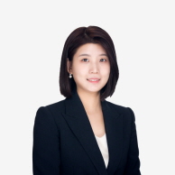 윤지현